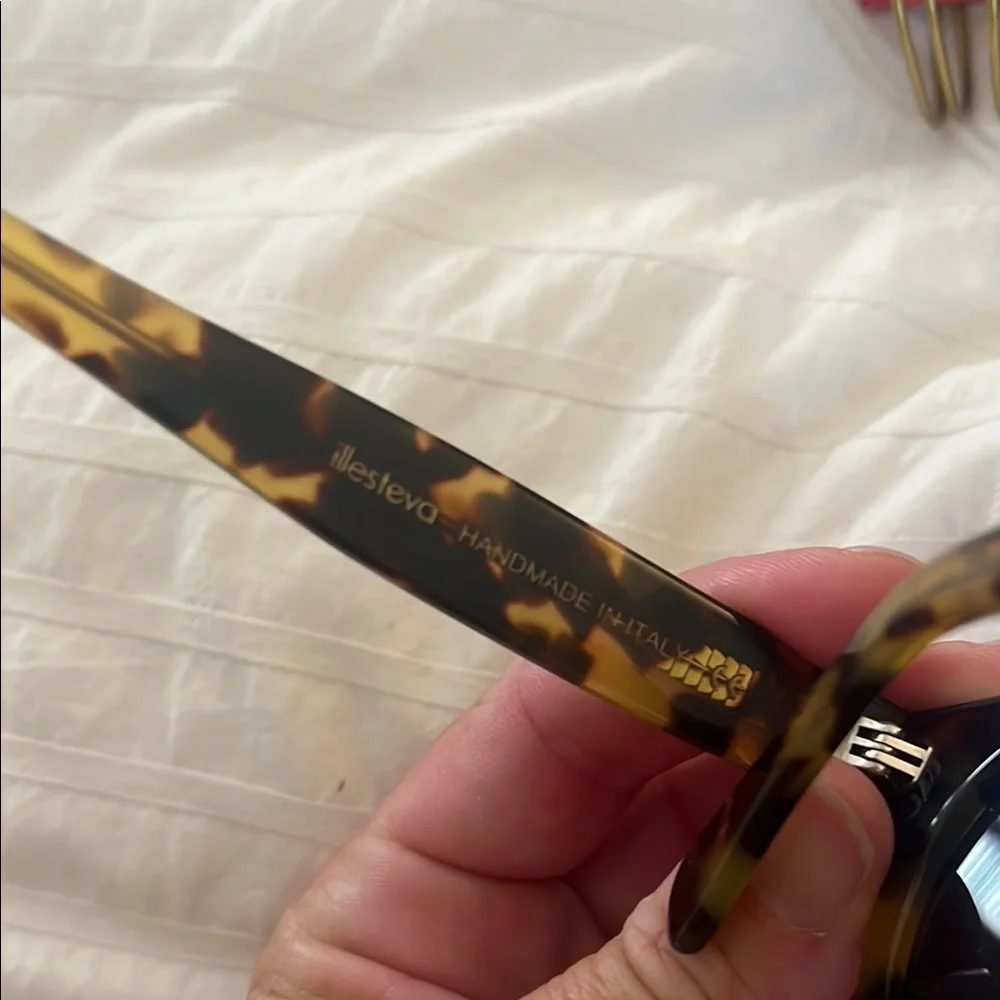 Illesteva Leonard sunglasses - Picture 3 of 3